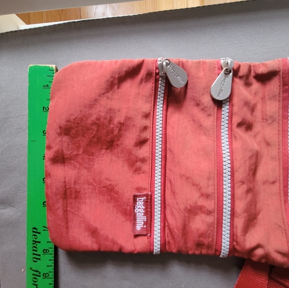 Baggallini coral/rust color - Picture 11 of 11
